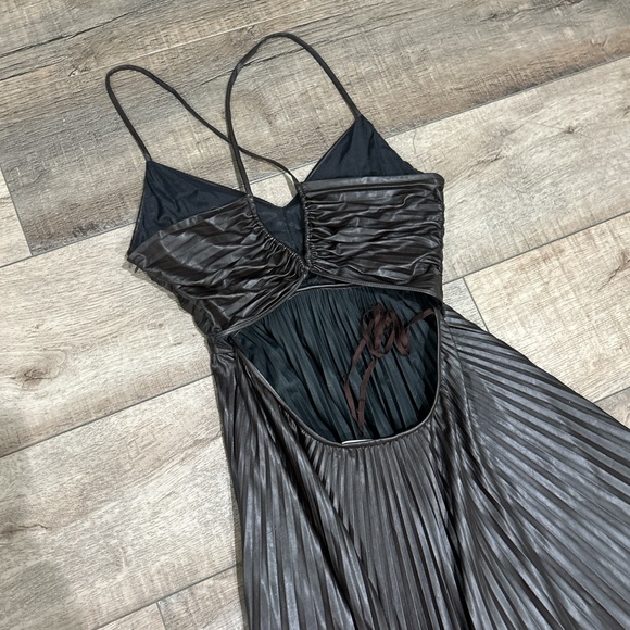 A.L.C. Ariya dress in Carob NWT - Picture 6 of 7